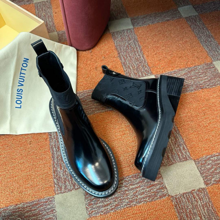 LVT BOOT COPSHOE L&V-482
