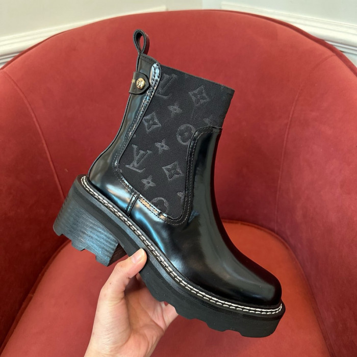 LVT BOOT COPSHOE L&V-482