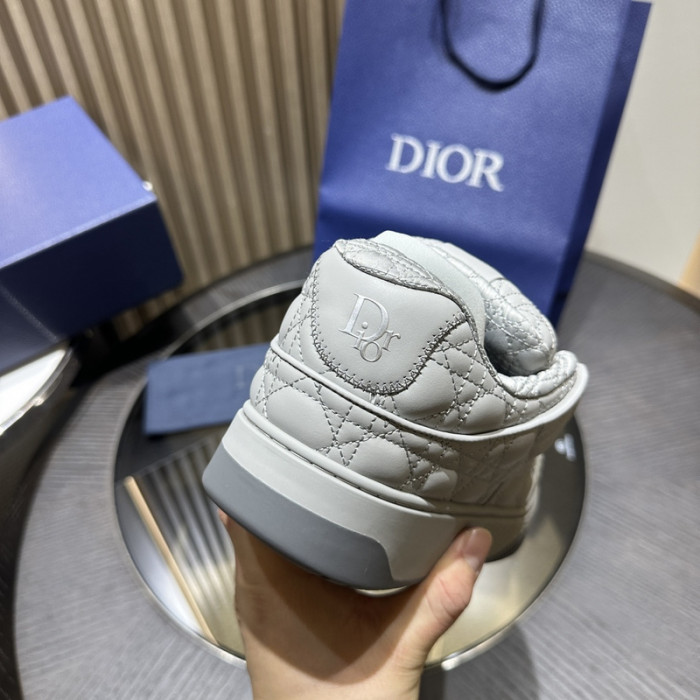 D1R* B9S COPSHOE DR-330