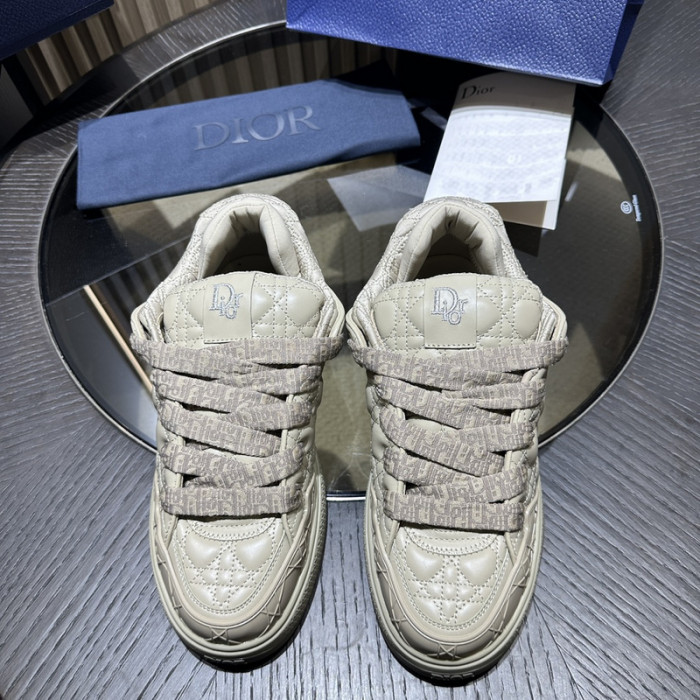 D1R* B9S COPSHOE DR-332