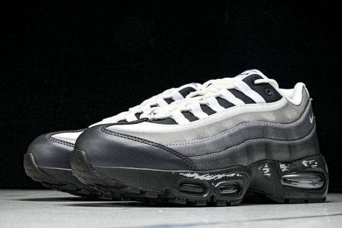 Yu Gi Oh x Nike Air Max Muscle 95 QS Jonouchi II7404-100
