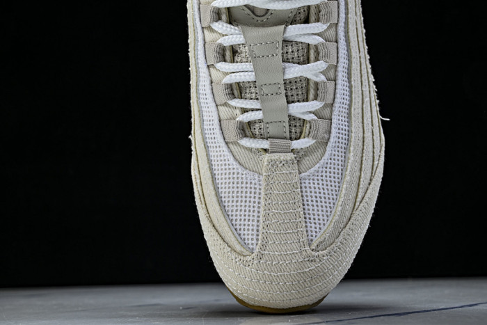 Nike Air Max 95 OG Leu*s Light Orewood Brown HM4743-100