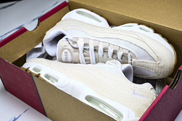 Nike Air Max 95 OG Leu*s Light Orewood Brown HM4743-100