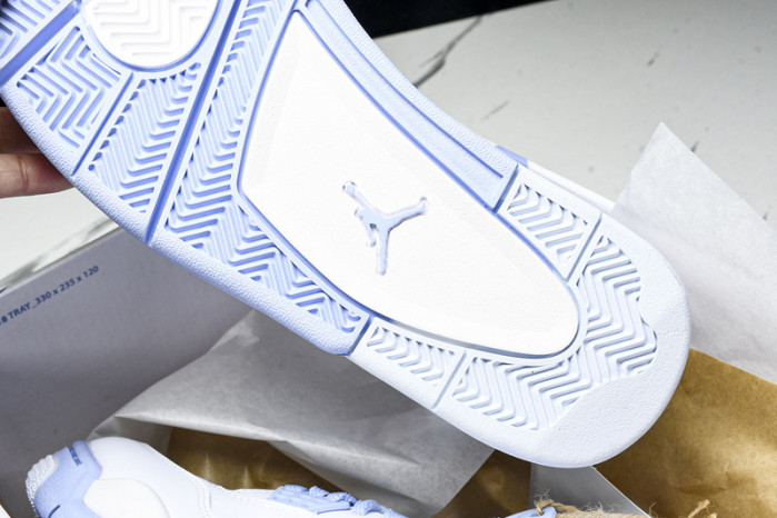 Air Jordan 4 "Forget Me Not" HV0823-100