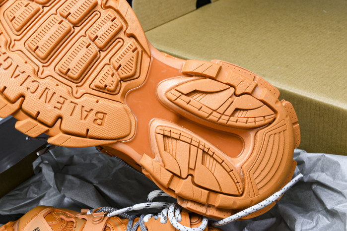 BL TRACK -COPSHOE BL -Track 02