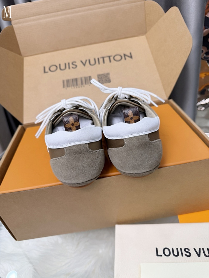 LVT Sneakerina COPSHOE L&V-SN02