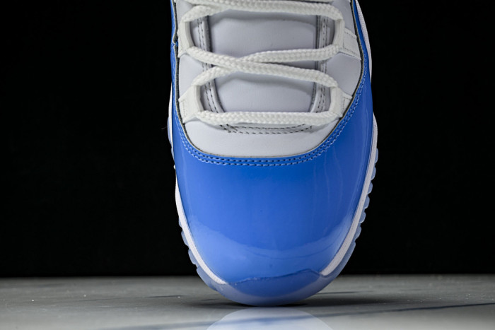 Air Jordan 11 Low "University Blue" FV5104-100