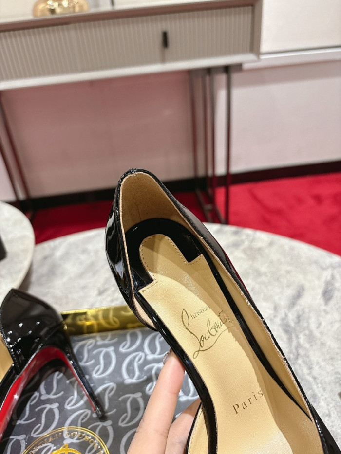 Chr1st1an LOUBOUTIN COPSHOE CL-HEEL 24