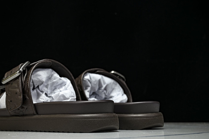 LVT SLIDE COPSHOE LVS-166