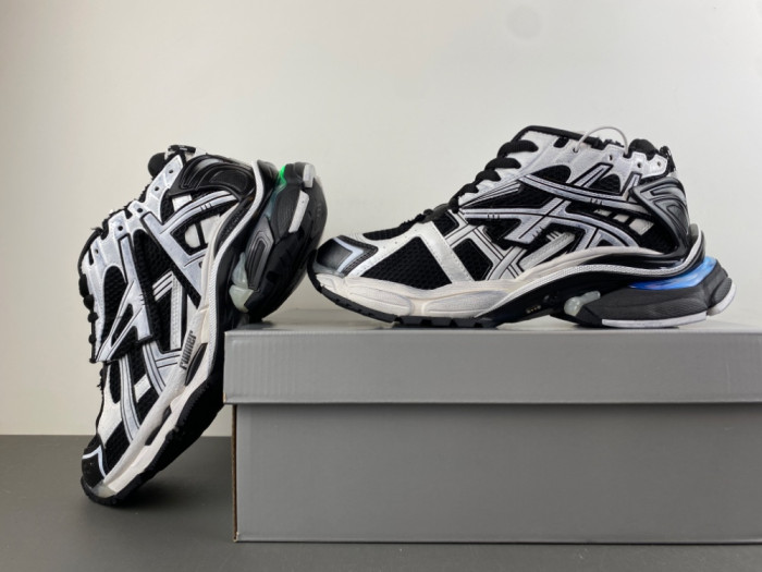 BL RUNNER LED -COPSHOE BL -run18