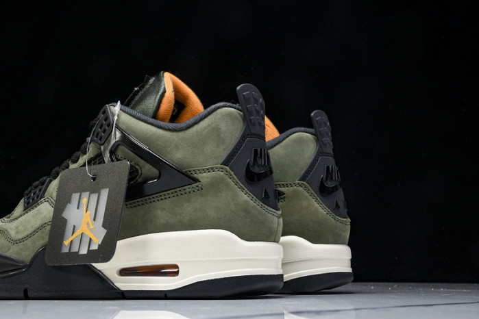 Jordan 4 Retro OG SP Undefeated (2025) IB1519-200