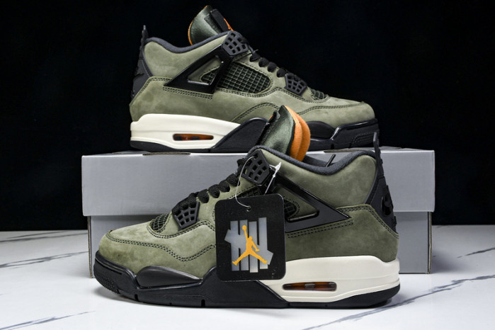 Jordan 4 Retro OG SP Undefeated (2025) IB1519-200