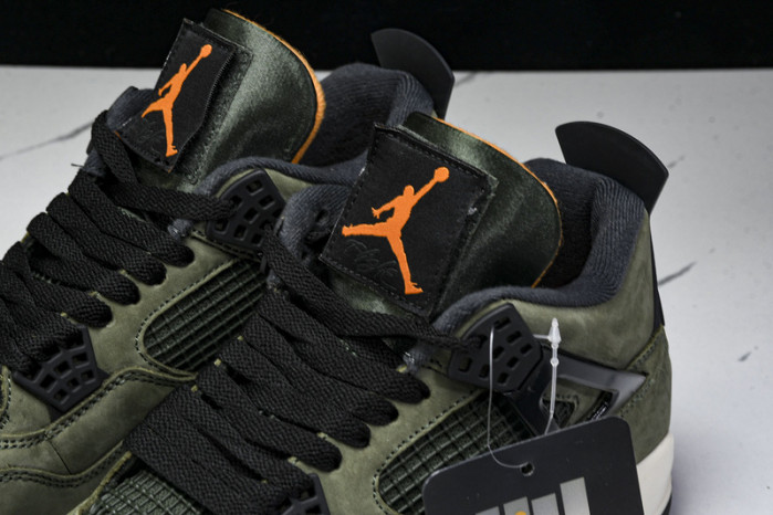 Jordan 4 Retro OG SP Undefeated (2025) IB1519-200