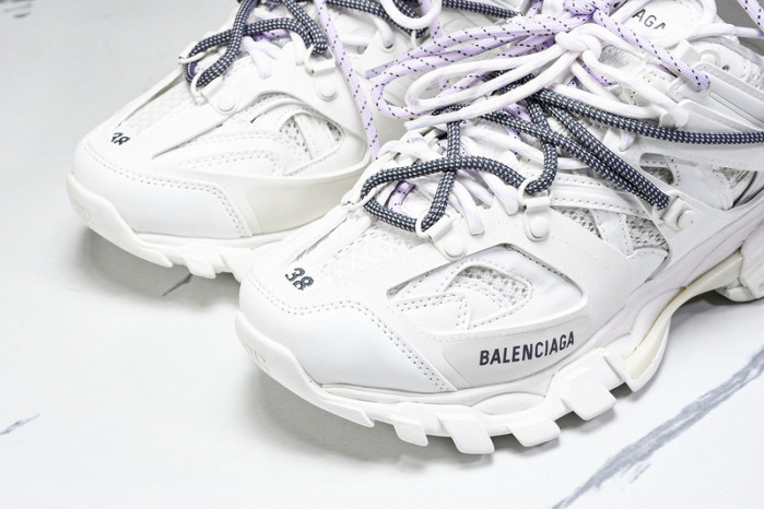 BL TRACK -COPSHOE BL -Track 04
