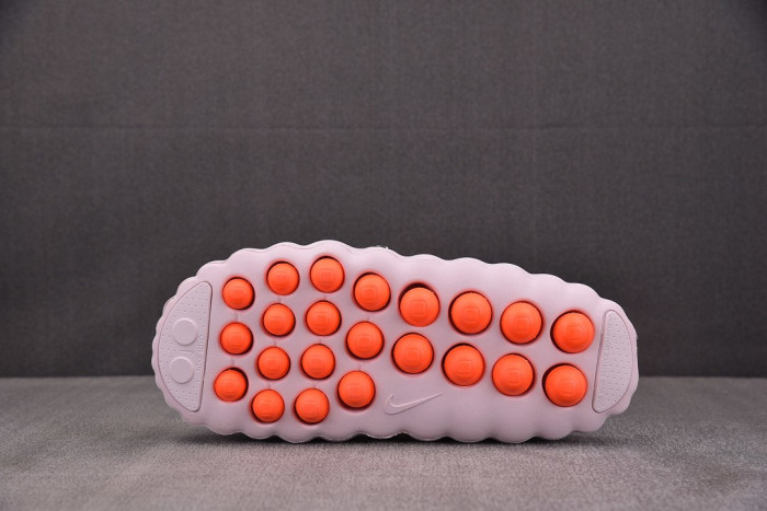 Nike Mind 001 