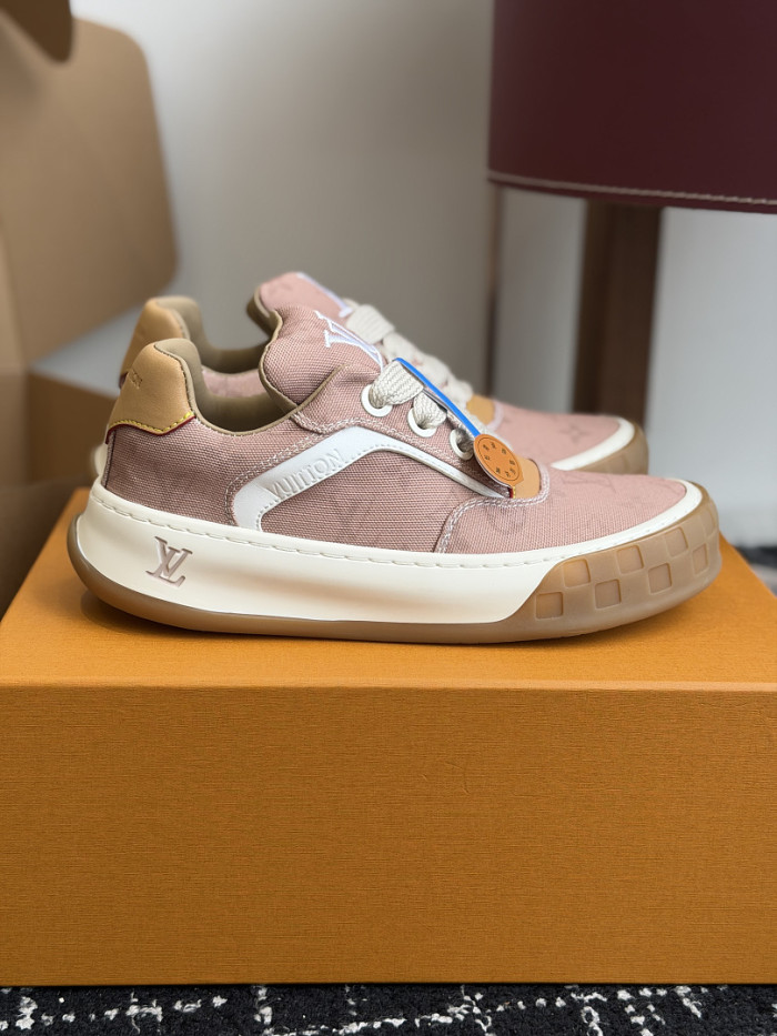 LVT Tilted Sneaker COPSHOE L&V-TI12