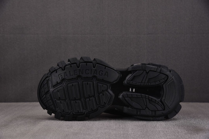 BL TRACK -COPSHOE BL -Track 18