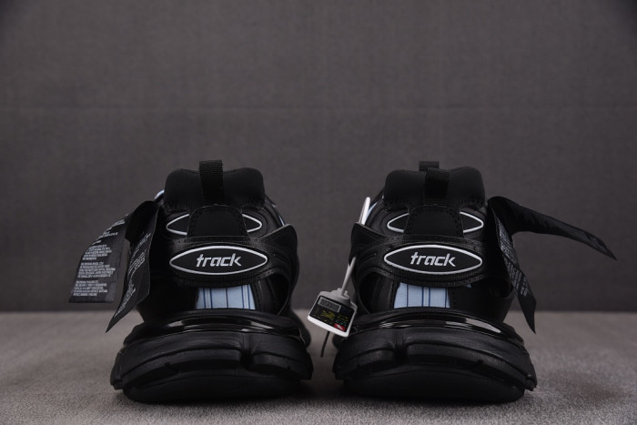 BL TRACK -COPSHOE BL -Track 18
