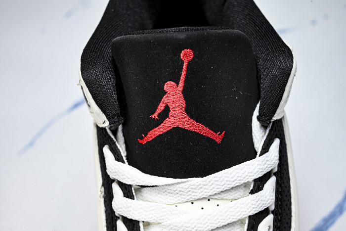 Jordan 3 Retro World