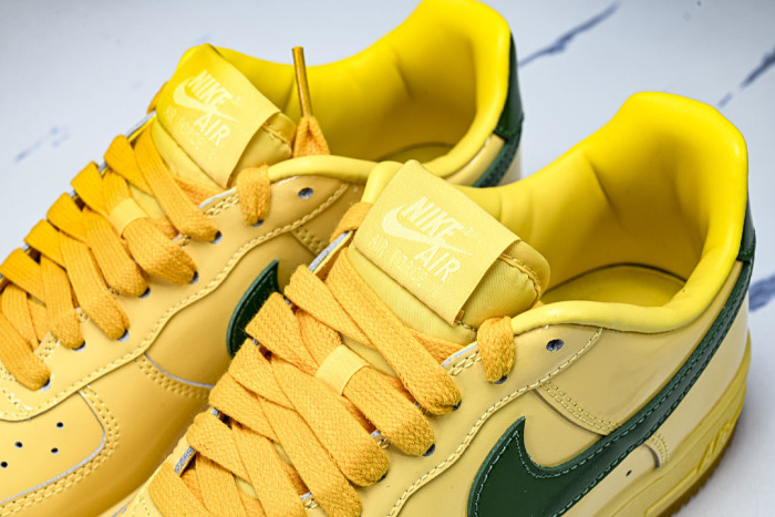 Nike Air Force 1 Low Patent Leather Topaz Gold Pine Green IO4489-700