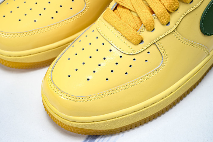 Nike Air Force 1 Low Patent Leather Topaz Gold Pine Green IO4489-700
