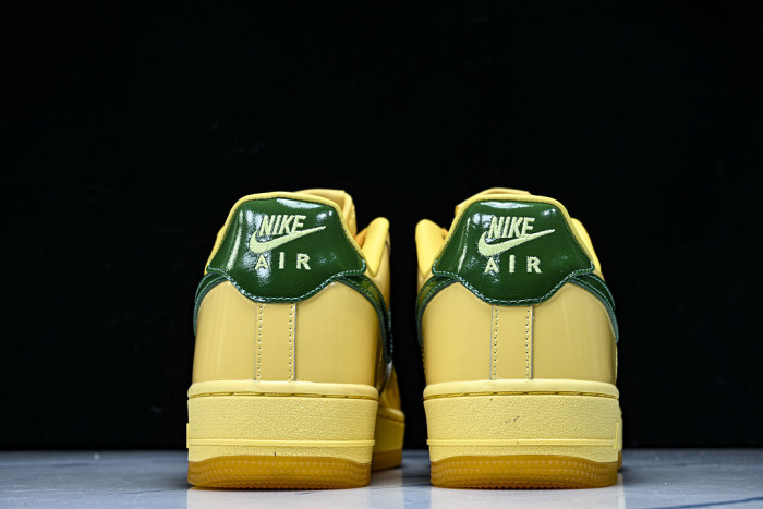 Nike Air Force 1 Low Patent Leather Topaz Gold Pine Green IO4489-700