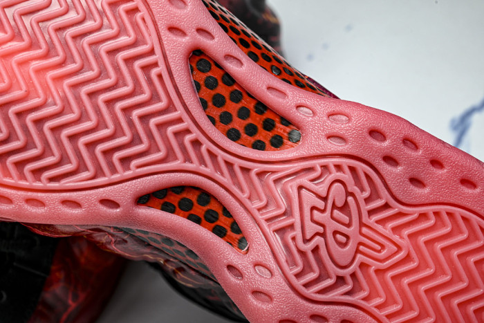 Nike Air Foamposite One x Stranger Things IR7336-001