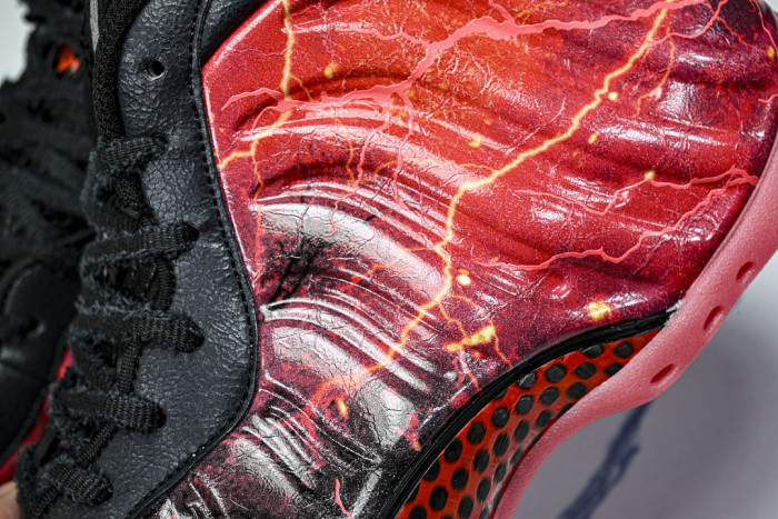 Nike Air Foamposite One x Stranger Things IR7336-001