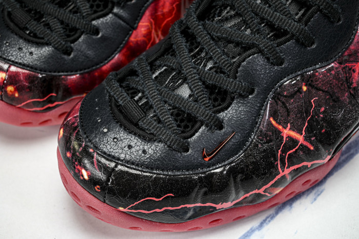 Nike Air Foamposite One x Stranger Things IR7336-001