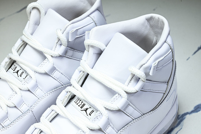 Comme des GarçOns x Air Jordan 11 Retro 