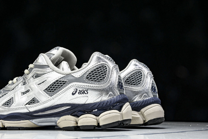 A*sics COPSHOE AS-072