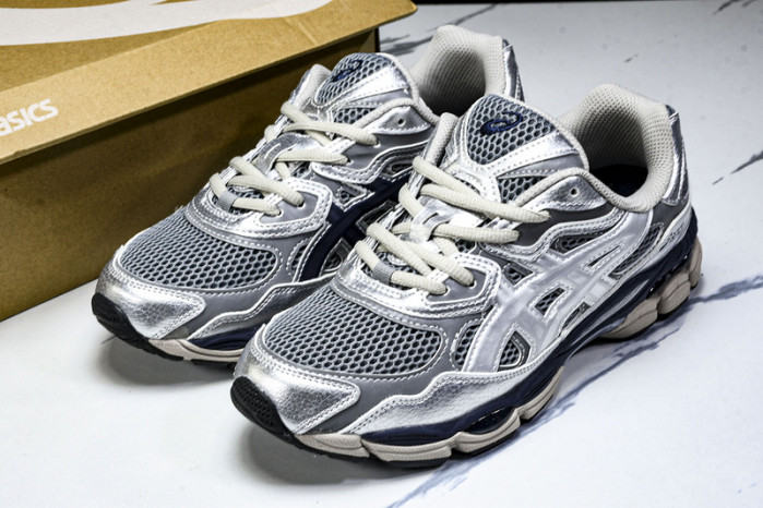 A*sics COPSHOE AS-072