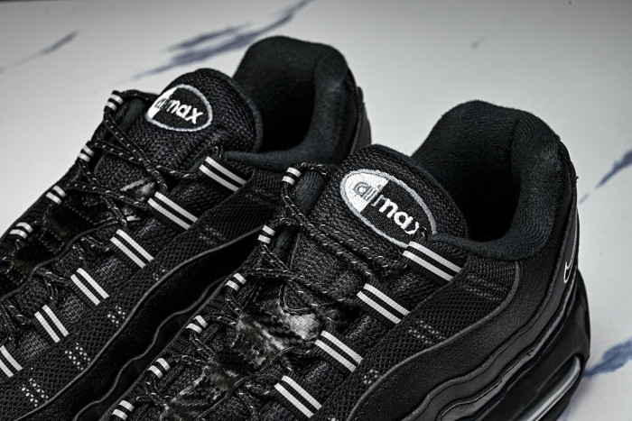 Nike Air Max 95 Big Bubble Black Carbon IR1474-010