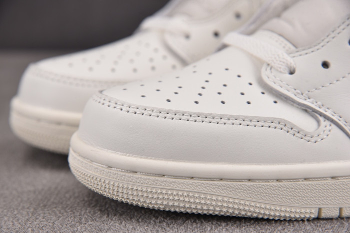 Air Jordan 1 Low OG “Sail” HQ6998-100