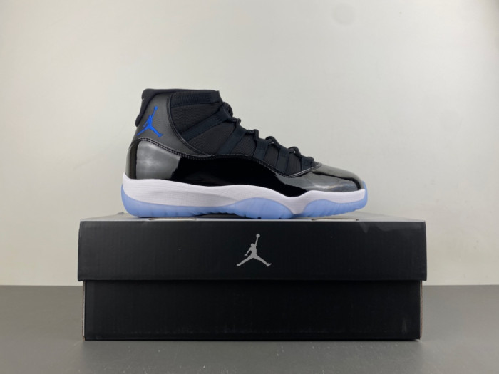 Jordan 11 Retro Space Jam (2026) - CT8012-900