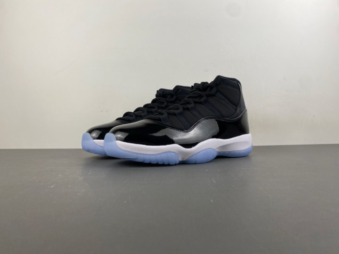 Jordan 11 Retro Space Jam (2026) - CT8012-900