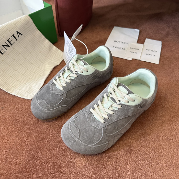 B0tt*ga Ven*ta SNEAKER COPSHPE BV-105