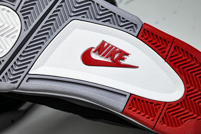 Air Jordan 4 Retro OG 