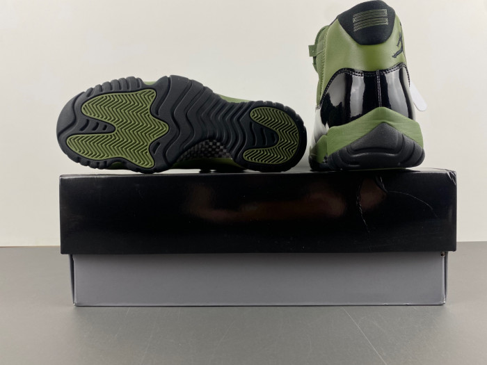 air jordan 11 "hunter green" ct8012-300