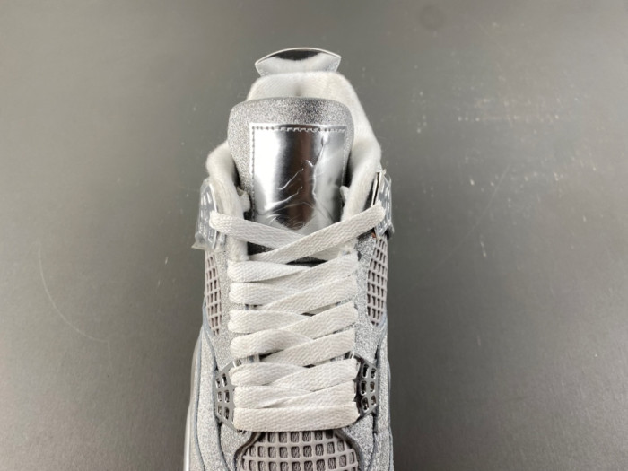 Air Jordan 4 “Glitter Glove” FQ8138-092