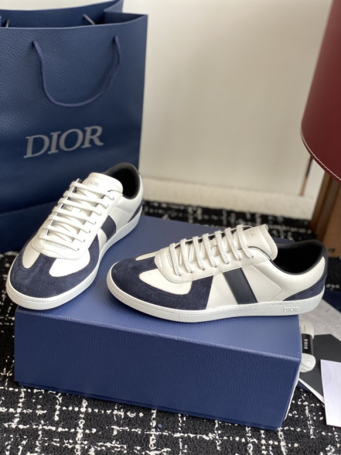 D1R* 25Pre-Fall Berlin 01 SNEAKER DR-PF02
