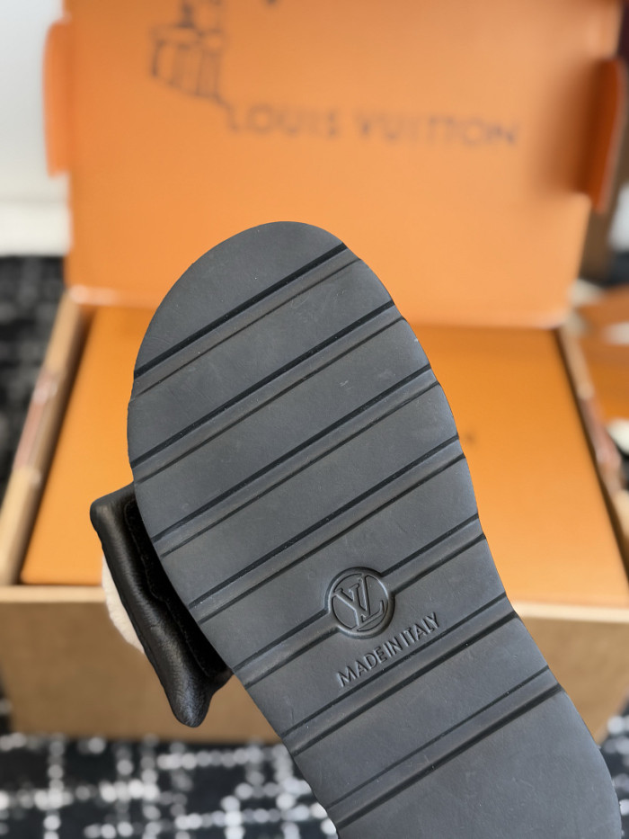 LVT SLIDE COPSHOE LVS-194