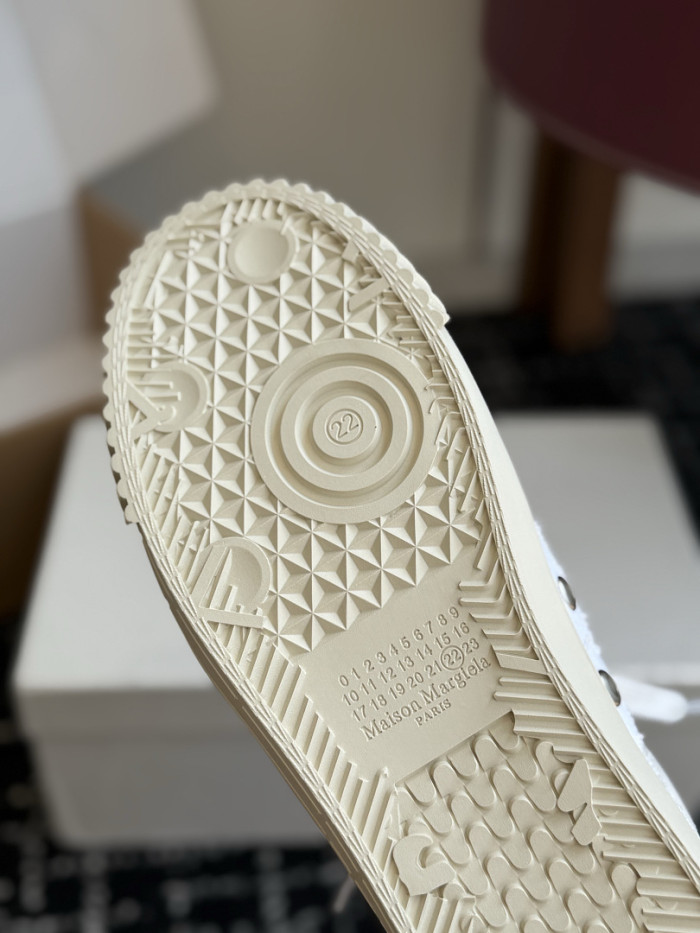 MM COPSHOE -MM203