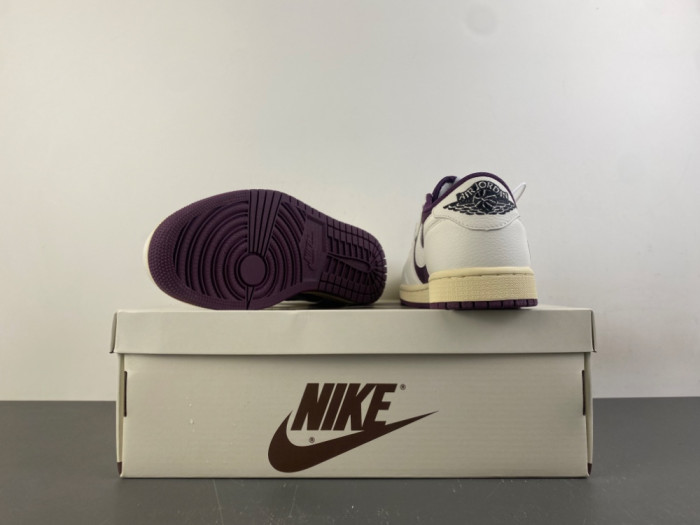 Travis Scott x Air Jordan 1 Low "Reverse Purple" DZ4137-706