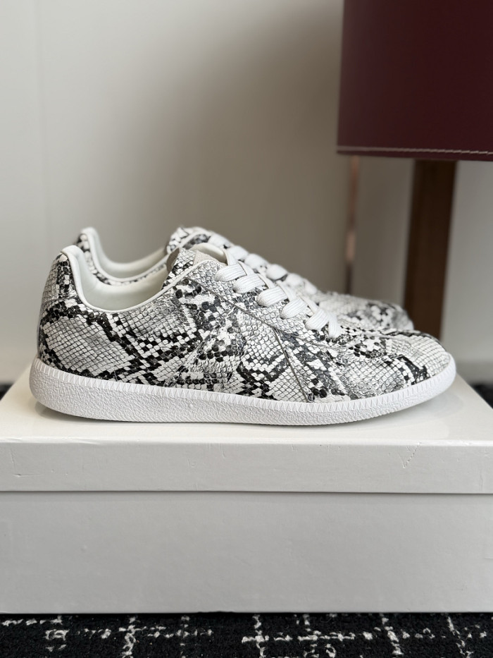 MM COPSHOE -MM227