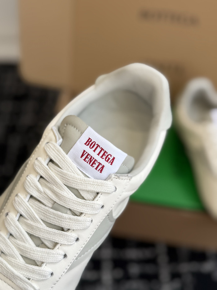 B0tt*ga Ven*ta SNEAKER COPSHPE BV-109