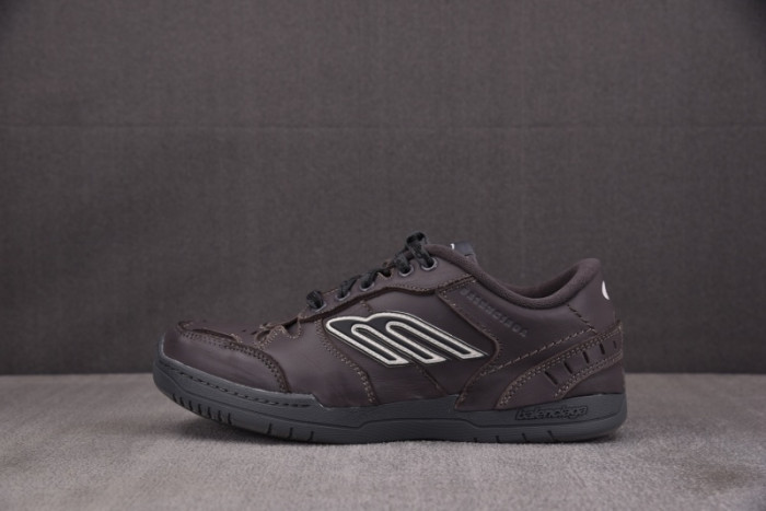 BL Hamptons Worn-Out -COPSHOE BL - WO 07