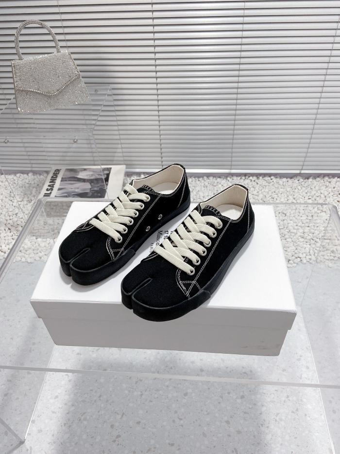 MM COPSHOE -MM102