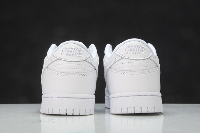 nike dunk low triple white dd1503-109