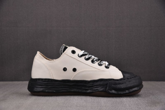 MMY COPSHOE -MMY103